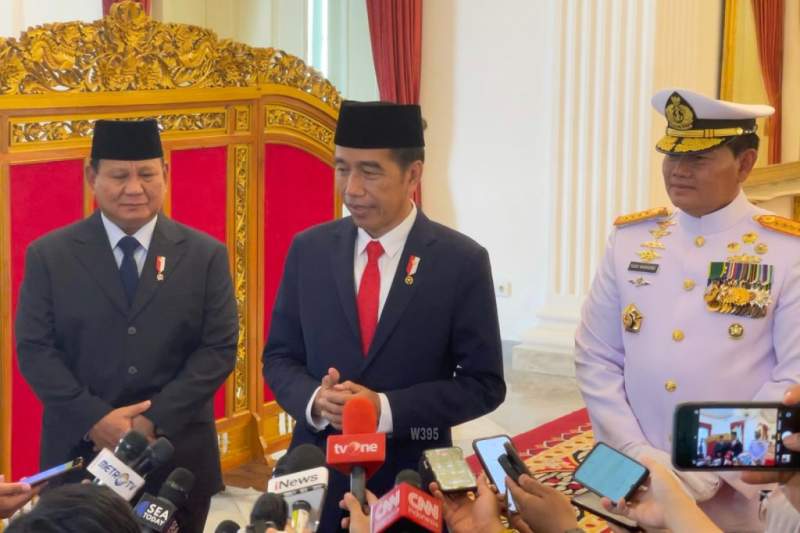 Menhan Prabowo Dampingi Jokowi Lantik Panglima TNI Laksamana Yudo Margono