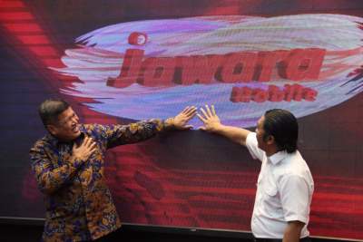 Pj Gubernur Al Muktabar Luncurkan Jawara Mobile Bank Banten