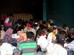 Pelipatan surat suara KPU Kota Tangerang, di Gudang Logistik KPU