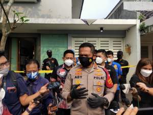 Usai Ungkap Rumah Produksi Sabu di Tangerang, Polres Jakbar Lakukan Pemeriksaan Lokasi