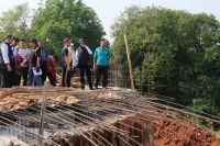 Walikota Tangsel saat sidak ke bebrapa proyek pembangunan beberapa waktu yang lalu