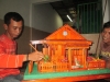 Mengintip Pembuatan Miniatur Rumah Adat Betawi, Upaya Pelestarian Budaya Lokal