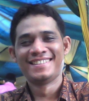 Tb. Fathurohman, warga Desa Purwaraja yang juga sebagai Ketua Karang Taruna Kecamatan Menes