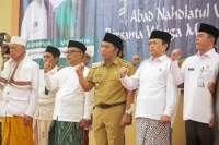 Pj Gubernur Banten Al Muktabar Hadiri Istighotsah Kubro Satu Abad NU