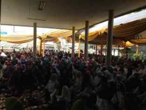 Perigi Lama- Sebanyak 223 Anak Yatim Piatu dapat santunan dari Kelurahan Perigi Lama,Kamis (21/11)DT