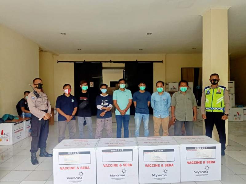 Polda Banten Bantu Dinkes Kawal Pendistribusian Vaksin Sinovac ke Kabupaten/Kota