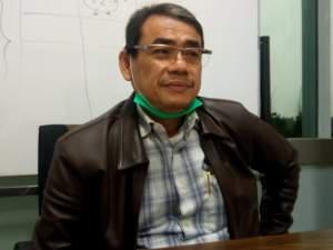 Ketua Komisi ll DPRD Tangsel, Sukarya.