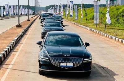 Presiden Coba Mobil Listrik Hyundai Genesis untuk KTT G20