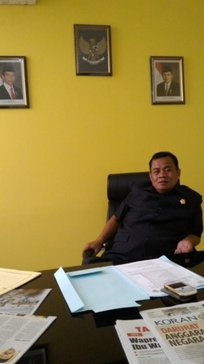 Ketua DPRD Tangsel HM Ramli
