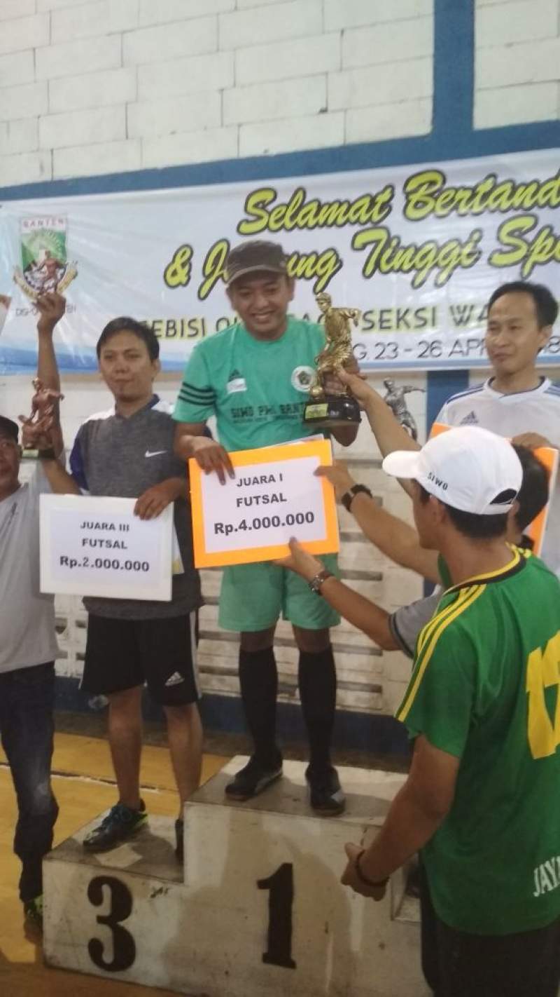 SIWO PWI Tangsel Juara Futsal Porwaban 