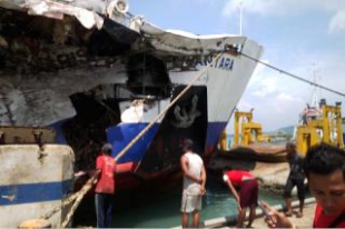 MV Qi Hang Kabur Lewati Batas Teritorial Indonesia
