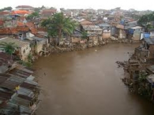 Walikota Bogor  Bingung Tata Warga Bantaran Sungai