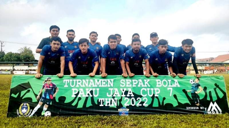 Tim sepakbola HBB FC Karang Tengah, Ciledug. Kesebelasan asal Kota Tangerang tersebut maju ke putaran dua setelah unggul 6-0 dari kesebelasan asal Tangsel, Soneta FC.
