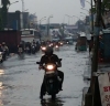 Banjir Menggenangi Jalan Ciputat