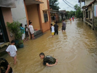 Antisipasi Banjir, BPBD Tangsel Gandeng Komunitas Peduli Bencana