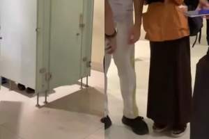 Video Remaja Menggunakan Seragam Sekolah Berduaan di Toilet Mal