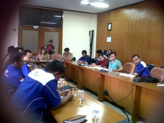 DPC GSBI saat hearing dengan Disnaker Kota Tangerang