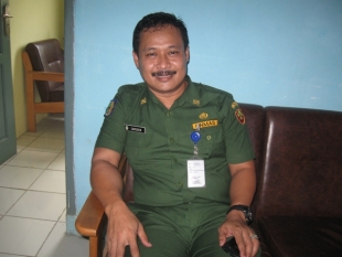 Samsudin, Kepala Puskesmas Kecamatan Cisata