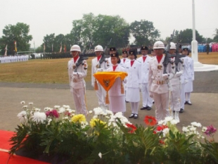 Pasukan Paskibraka saat Pengibaran Bendara HUT RI ke-69 di Lap Cilenggang,Serpong