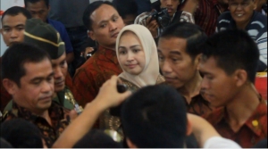 Jokowi Blusukan di Tangsel, Pedagang: Pak Kenapa Harga Beras Naik?