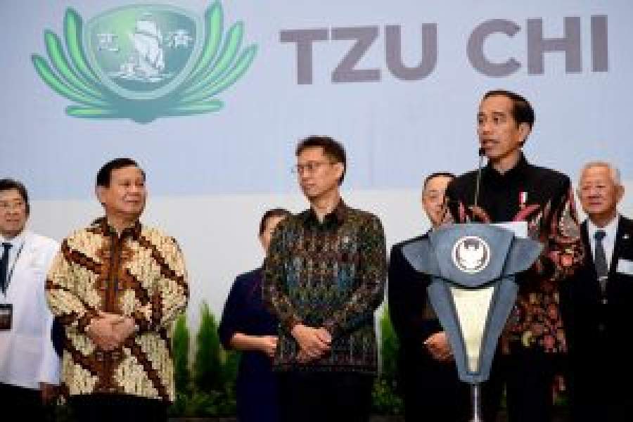 Menhan Prabowo Dampingi Presiden Jokowi Resmikan Tzu Chi Hospital