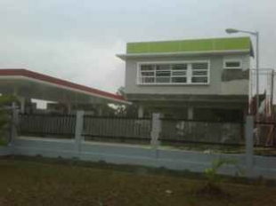Pamulang- SPBU yang berada di Jl.Padjajaran Raya,Pamulang dibangun tanpa ijin rekomendasi dari kecamatan Pamulang,Kamis(6/1)dt