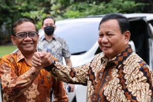 Menhan Prabowo Silaturahmi ke Menko Mahfud MD dan Muhadjir Effendy