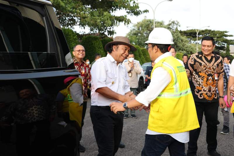 Dampingi Menteri Perdagangan, Pj Gubernur Banten Al Muktabar Tinjau Komoditas Strategis