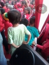 Massa PDI Perjuangan Merahkan Lapangan Pasar Pandean