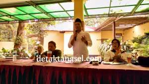Wakil Ketua DPRD Tangsel, Amar, saat gelar reses di Ciputat Timur, Senin (18/2/2019).