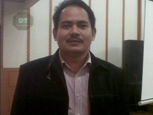 Ketua KPU Kota Cilegon Fatullah Hasyim