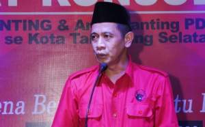 Wakil Ketua Bidang Kehormatan DPC PDIP Kota Tangsel, Drajat Sumarsono.