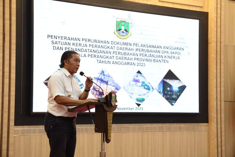 Lanjutkan Agenda Pembangunan, Pj Gubernur Banten Al Muktabar Serahkan  DPPA SKPD TA 2023