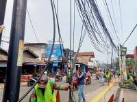 Pemkot Tangsel dan Apjatel Sepakat Cabut Tiang di Pedestrian Jl. Ceger