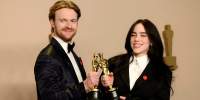 Duo Bersaudara Muda Billie Eilish dan Phineas O&#039;Connell, Cetak Sejarah di Piala Oscar 2024