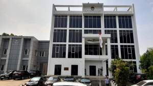Kantor KPU Kota Tangsel.