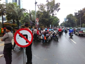 GBJ Geruduk Balaikota Jakarta
