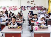 Pedagang Kantin Sekolah Curhat Kena Dampak MBG