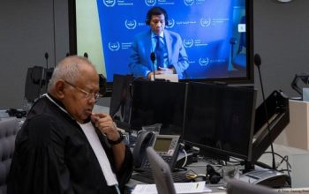 Rodrigo Duterte Hadiri Sidang Perdana di ICC