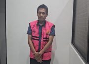 Ditetapkan TSK, Kadis Lingkungan Hidup Tangsel Ditahan