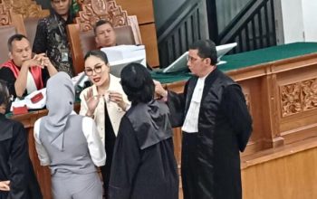 Sidang TPPU Nikita Mirzani Memanas, Pertanyakan Legalitas Produk Kecantikan Milik Dokter Reza Gladys