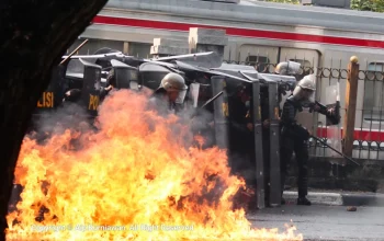 AIP KURNIAWAN DEMO DPR (1)