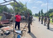 Atasi Masalah Kawasan Kumuh, Camat dan Tramtib Pamulang Bongkar Bangli dan Opsih TPST