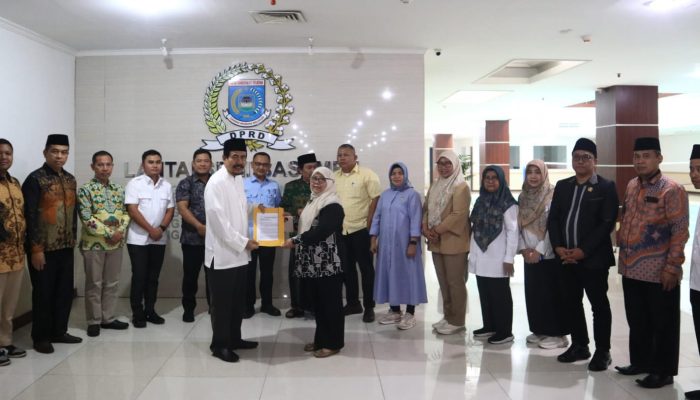 DPRD Tangsel Terima Rekomendasi Pesantren, Raperda Segera Dipercepat