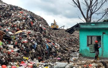 Atasi Krisis Sampah, Tangsel Kirim 500 Ton per Hari ke TPA Cilowong Serang