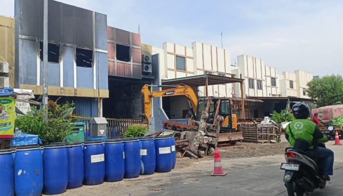 Kementerian LH Selidiki Pencemaran Sungai Cisadane Akibat Kebakaran Gudang Pestisida