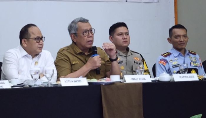 Wali Kota Tangsel Minta Warga Tak Konsumsi Ikan dari Kali Jaletreng dan Sungai Cisadane