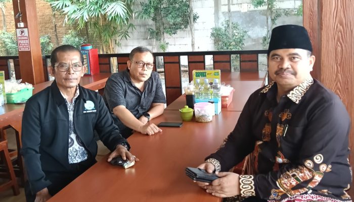 Dewan Pendidikan dan PKSS Tangsel Apresiasi Program Seragam Gratis dan Kritisi Ketimpangan