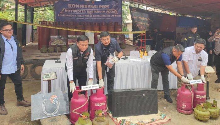 Bareskrim Polri Bongkar Pengoplosan Gas LPG Bersubsidi di Pondok Aren Tangsel