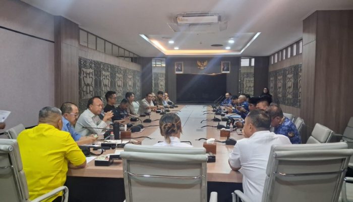 Polemik Pool Taksi Green SM Jadi Sorotan, DPRD Tangsel Minta Perizinan Dituntaskan